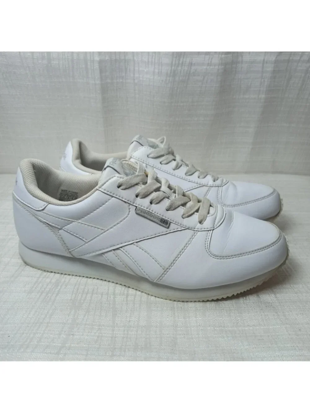 REEBOK Classic Leather White Sneakers Mens 10 XWIDE 4E J98771 Extra Wide Walking